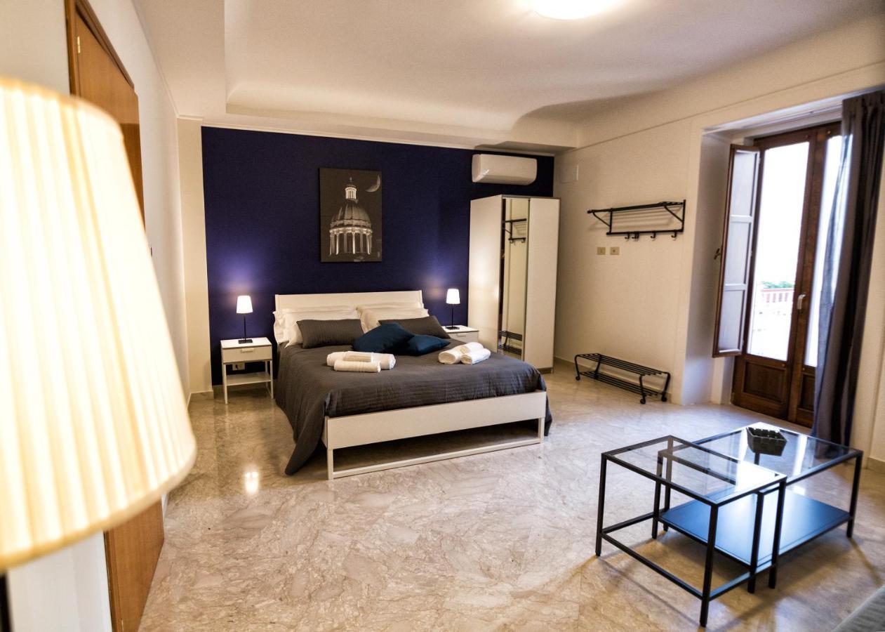 Niria Hotel Ragusa Kültér fotó